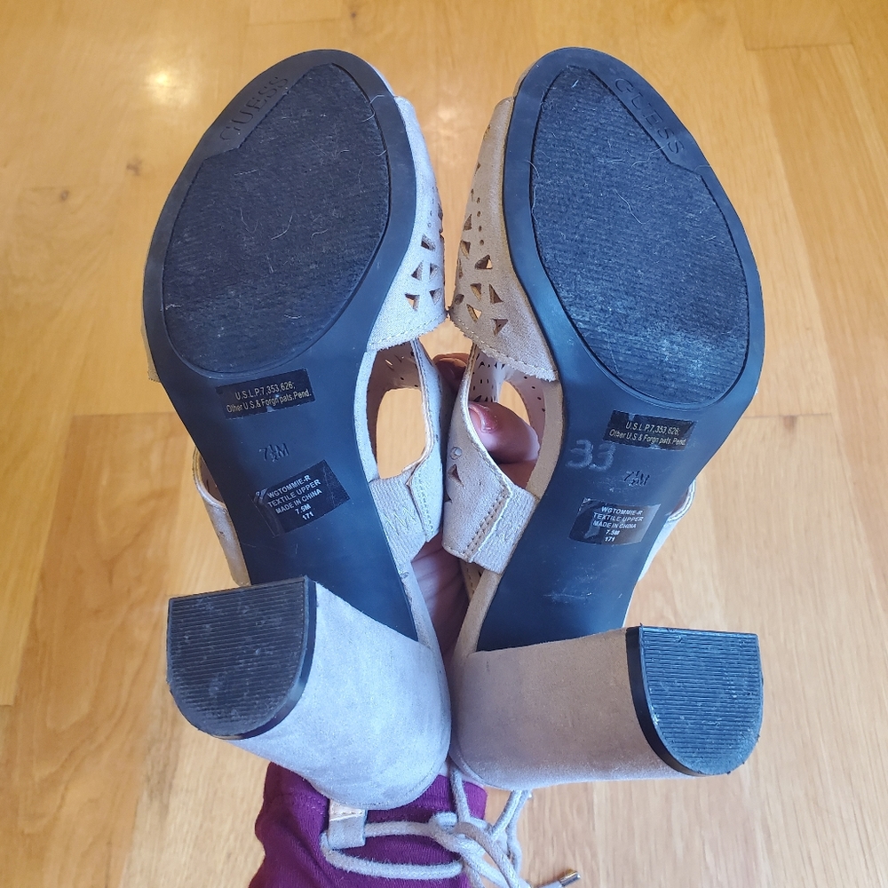 Guess Heels - Picture 5 of 6